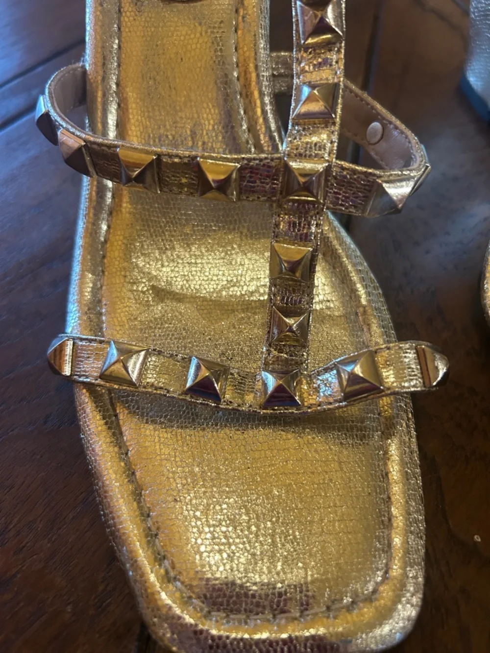 Mix No. 6 gold, wedge, strap sandals, size 10, NWOT | offer in description